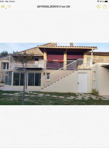 Gîte pour 5 personnes, avec vue ainsi que jardin et piscine à Maison de Noailles