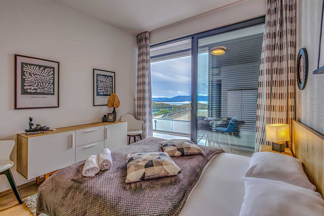 Ganze Wohnung, Apartment Island Beauty 2 mit Pool in Njivice, Krk