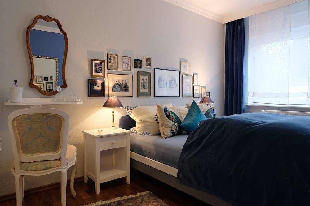 Ganze Wohnung, Liebevolles Wohnambiente,3 Zimmer absolut ruhig in Ortsmitte,4 km  Heidelberg in Leimen, Rheinebene
