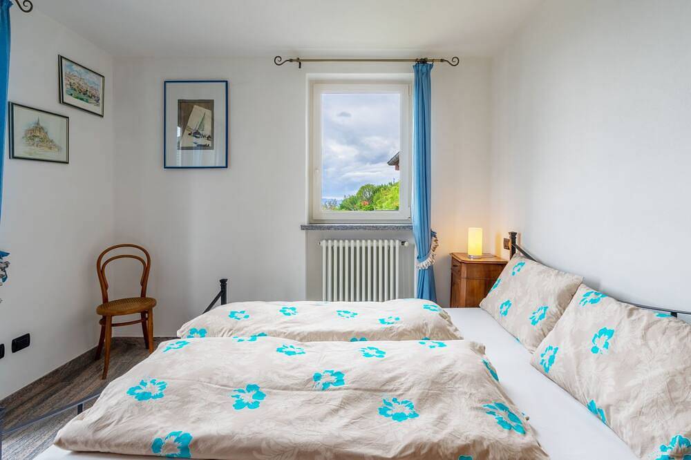 Entire apartment, Federica in Viggiona, Trarego Viggiona
