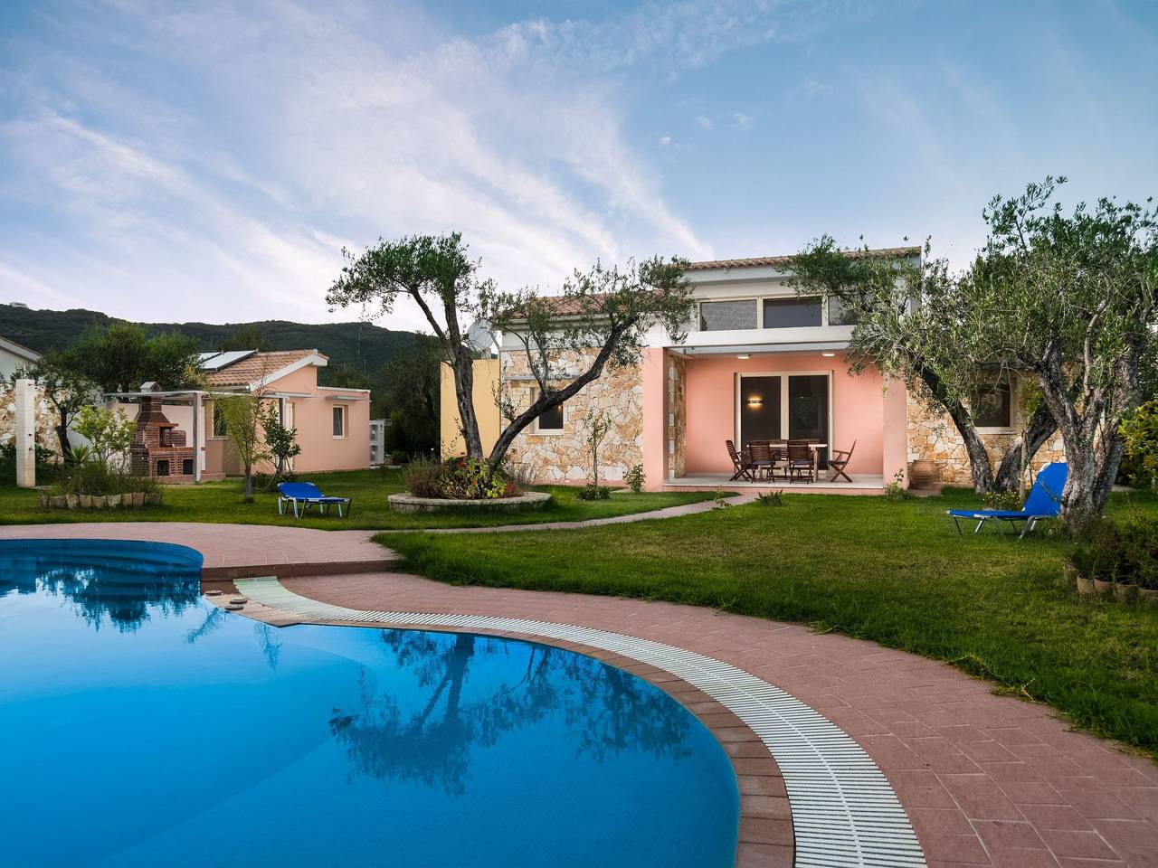 Bungalow für 4 Personen in Moraitika, Korfu