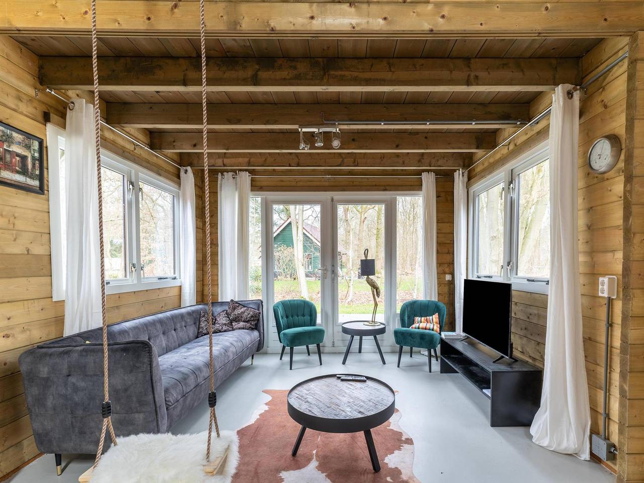 Mooi houten huis aan de rand van het bos in Soesterberg, Provincie Utrecht