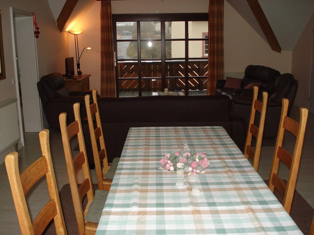 Ganze Ferienwohnung, 6-Bett-Ferienwohnung Eifelglück in Steffeln, Vulkaneifel