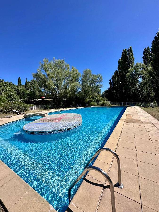 Chambre d’hôte pour 2 personnes, avec jardin ainsi que piscine et terrasse à Crillon-le-Brave - 4