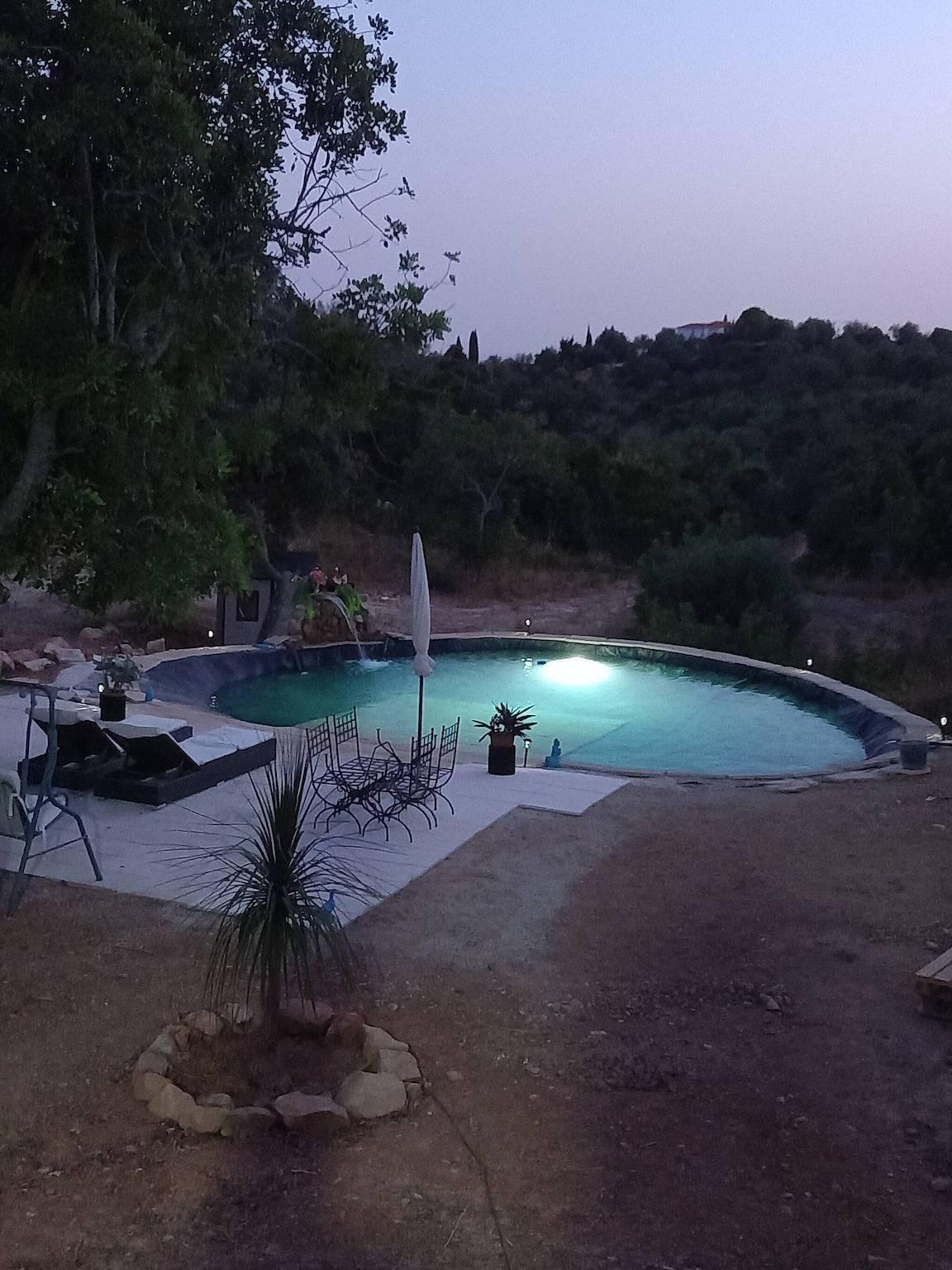 Ruhiger Chalet-Rückzugsort mit Gemeinschaftspool in Estói, Portugal in Faro, Faro Distrikt