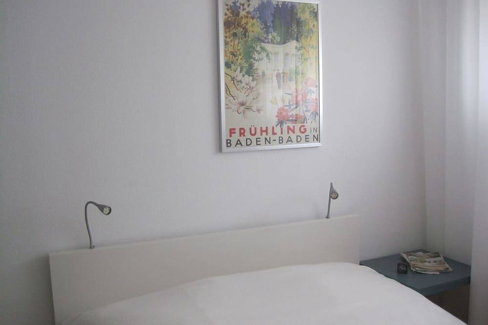 Entire apartment, Apartment with large sun terrace and panoramic view near Festspielhaus in Baden-Baden, Northern Black Forest