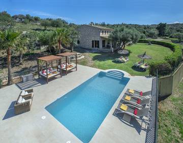 Finca in Pollença, Serra de Tramuntana für 10 