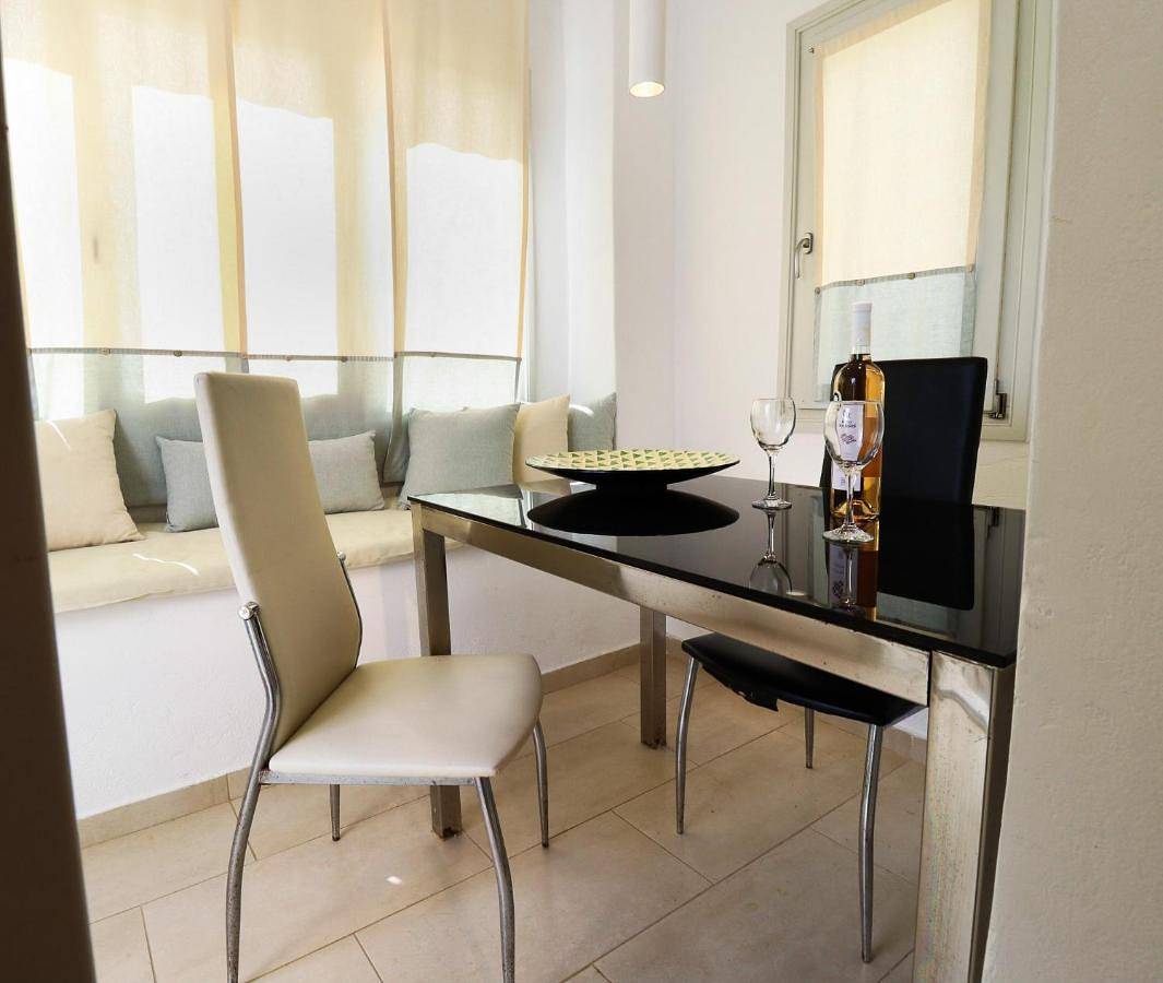 Ganze Wohnung, Mika Bungalows in Xifara, Paros