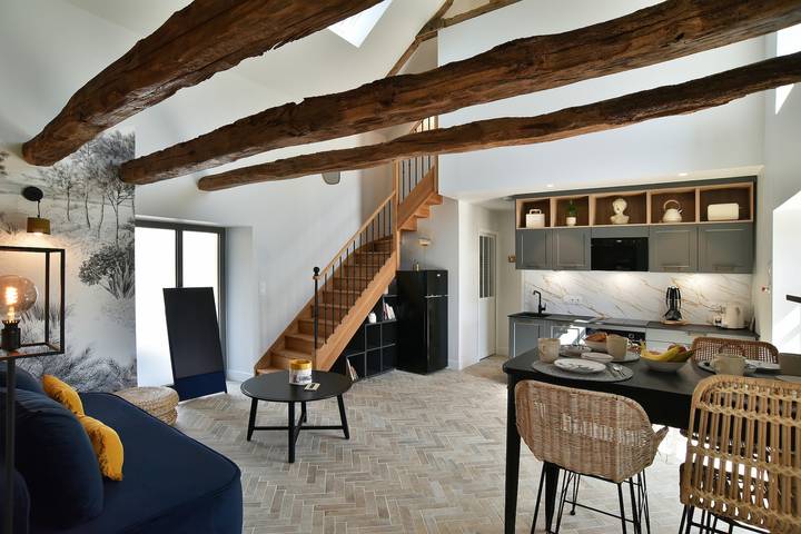 Location de vacances pour 6 personnes, avec terrasse ainsi que jardin et jacuzzi à Dinan - 2