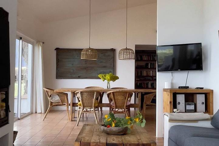 Modern house in exclusive coastal location with breathtaking  ocean views in Los Llanillos, Frontera