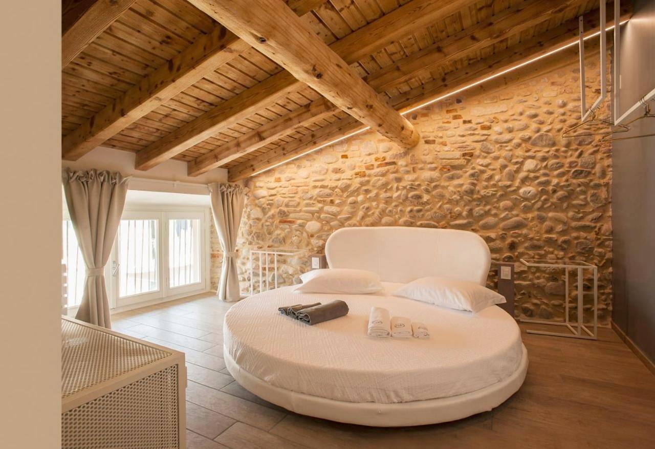 B&B La Bellavita del Garda Luxury in San Felice del Benaco, Prealpi Gardesane
