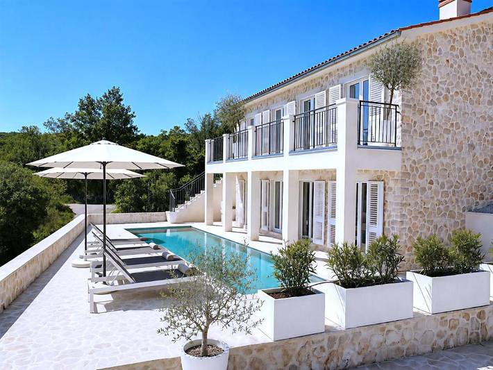 Villa pour 6 personnes, avec terrasse ainsi que piscine et vue à Rabac - 2