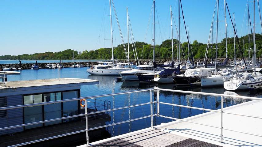 Ferienhaus mit Meerblick für 4 Personen, mit Terrasse und Ausblick in Boltenhagen