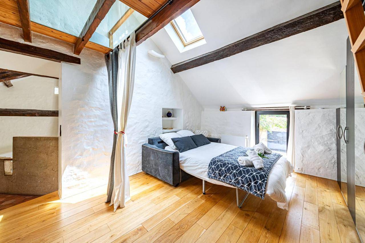Five-Bedroom House in Marcoussis, Essonne