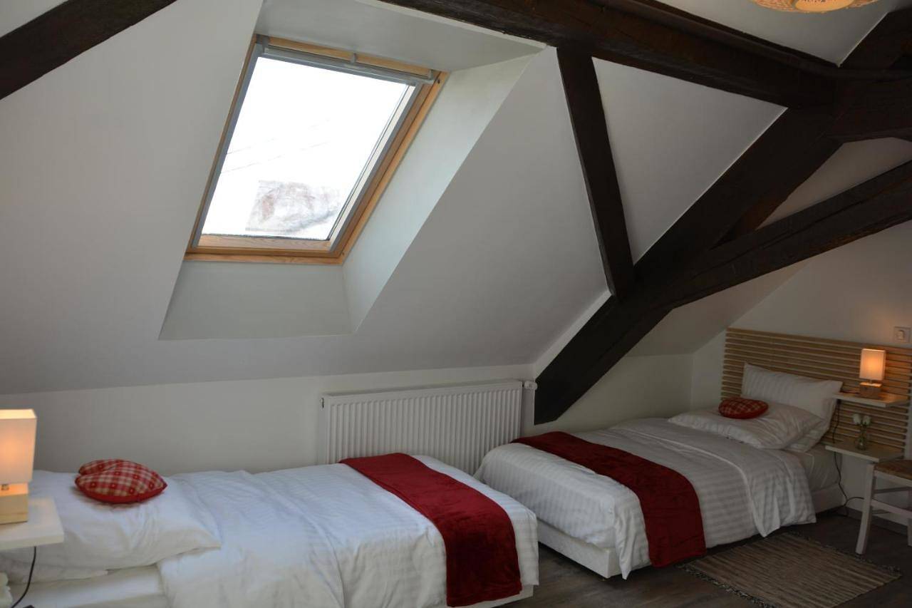 Appartement entier, Two-Bedroom Apartment in Issenheim, Région de Guebwiller
