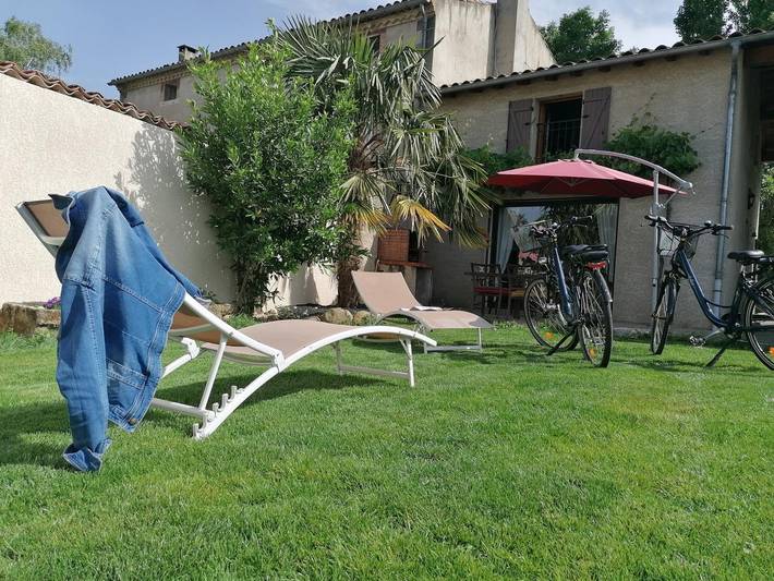Gîte pour 4 personnes, avec jardin