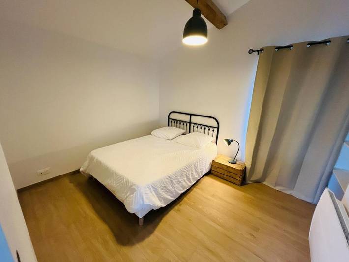 Location de vacances pour 4 personnes, avec terrasse et jardin à Alixan - 4