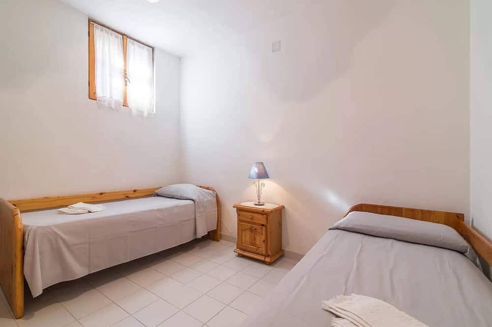 Entire apartment, Holiday home in a secluded location in Stintino, Nurra