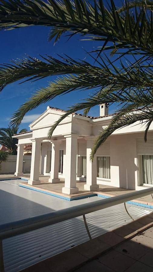 Maison de vacances pour 6 personnes, avec Terrasse ainsi que Jardin et Piscine