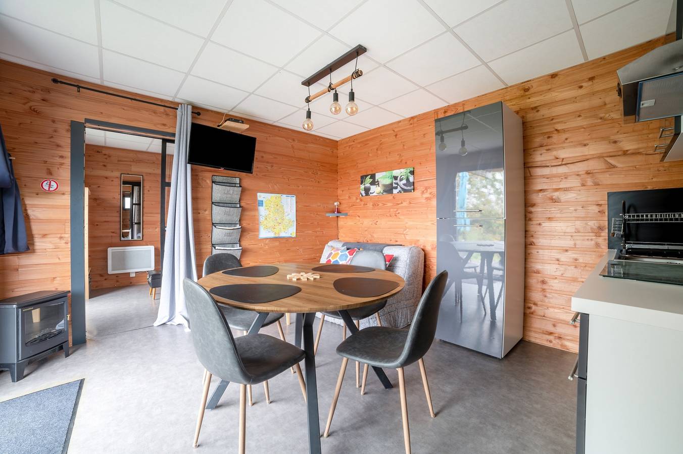 Chalet charmant à Saint-Sylvestre avec Terrasse et Jardin in Saint-Sylvestre, Région de Limoges