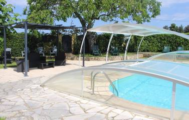 Gîte pour 6 personnes, avec piscine ainsi que jardin et terrasse, animaux acceptés à Daglan