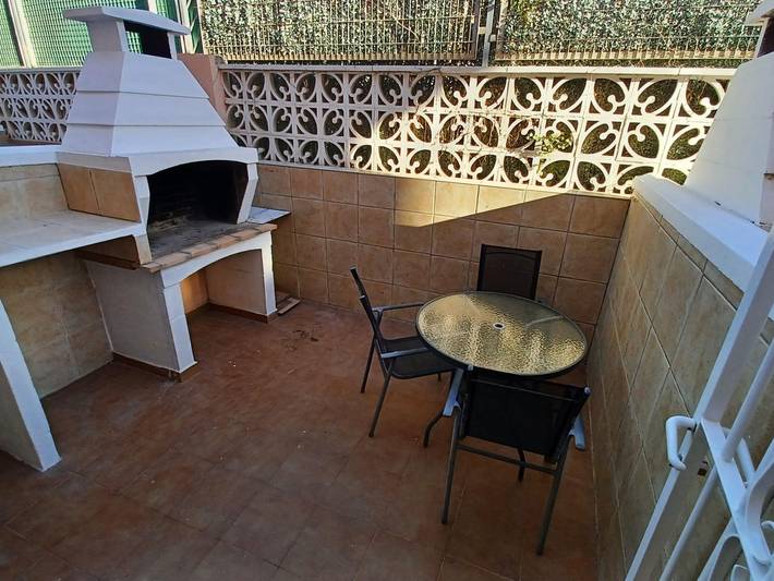 Casa de huéspedes para 4 personas, con Balcón además de Terraza y Piscina en Provincia de Castellón