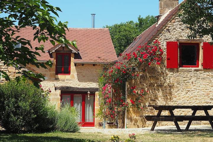 Gîte pour 9 personnes, avec jardin, animaux acceptés
