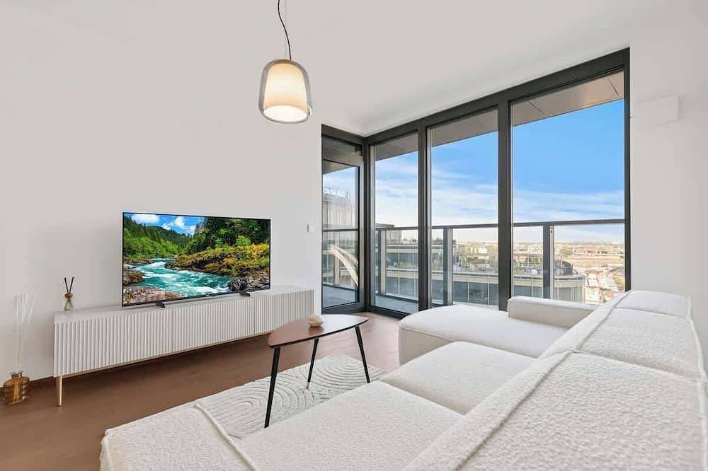 Entire apartment, Eurovea Tower Apt 1 Danube View in Bratislava, Bratislava region