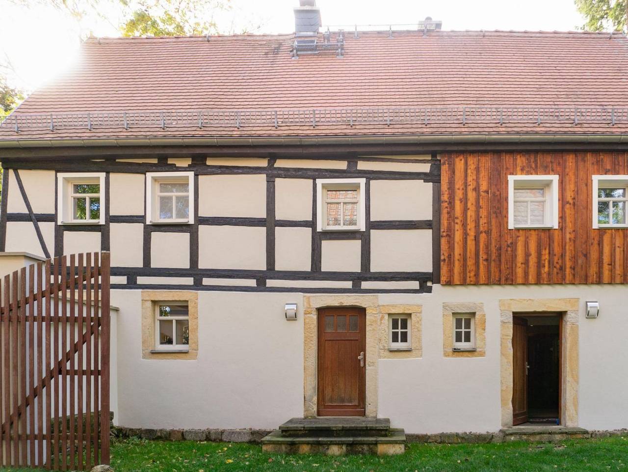 Ferienhaus Unter den Eschen - Ferienhaus, Dusche, Wc, 4 oder mehr Schlafräume in Pretzschendorf, Klingenberg