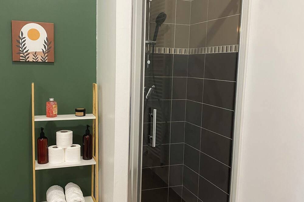 Ganze Wohnung, A cocoon of comfort - near station & old port in La Rochelle, La Rochelle und Umgebung
