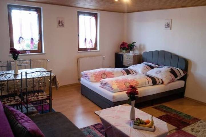 Ferienwohnung für 3 Personen in Waldbrunn