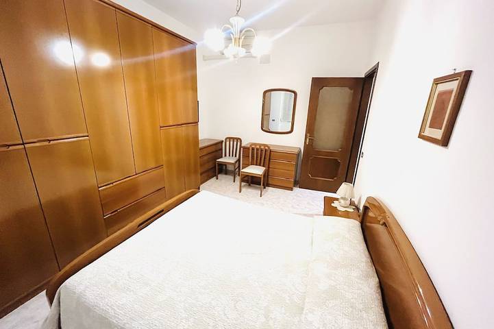 Bonito Apartamento De Dos Habitaciones A 5 Minutos Del Metro in Sesto San Giovanni, Provincia de Milan