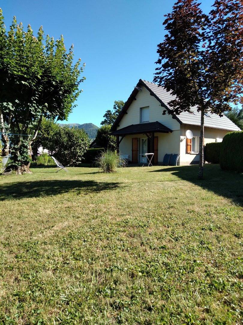 Gîte de la Source 3* in Vic-sur-Cère, Région d'Aurillac