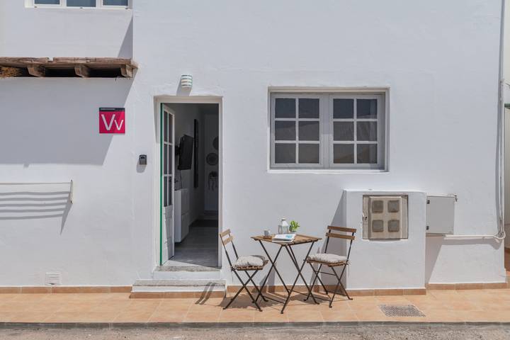 Ganze Wohnung, Ferienwohnung 'La Dehesa I' mit Bergblick und Wlan in Uga, Yaiza