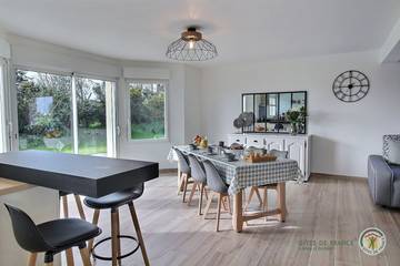 Gîte pour 6 personnes, avec jardin et terrasse à Lanmodez