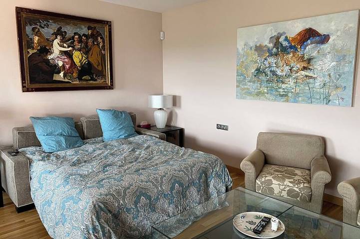 Apartamento entero, One-bedroom apartment in Palau Saverdera in Palau Sabardera, Alt Empordà