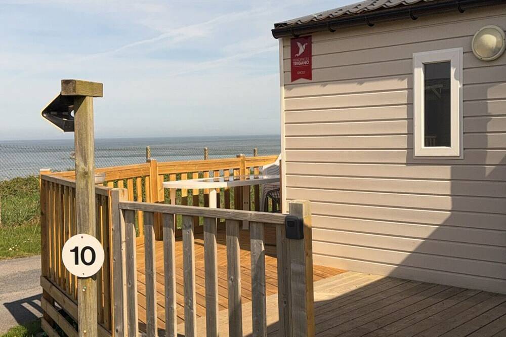 Mobilehome with every comfort and breathtaking sea view in Le Portel, Boulogne-sur-Mer region