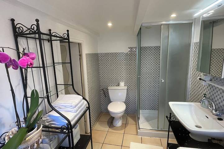 Gîte pour 2 personnes, avec terrasse à Plougasnou - 4