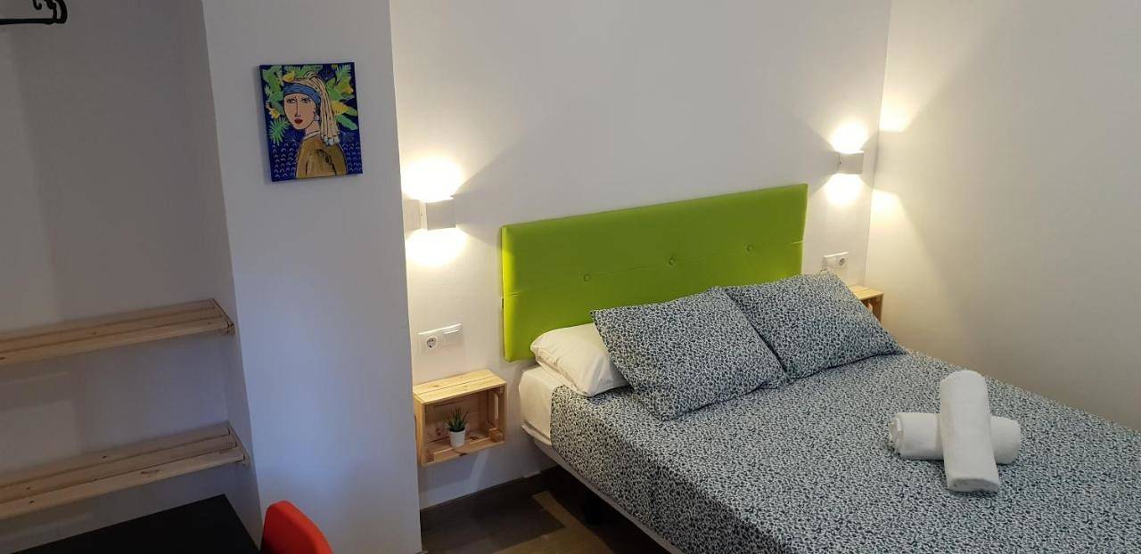 Pensión La Estrella in Zaragoza, Provincia de Zaragoza