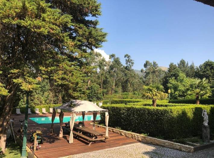 Casa rural para 6 personas, con vistas además de piscina y jardín, Se admiten mascotas en Guimarães - 4