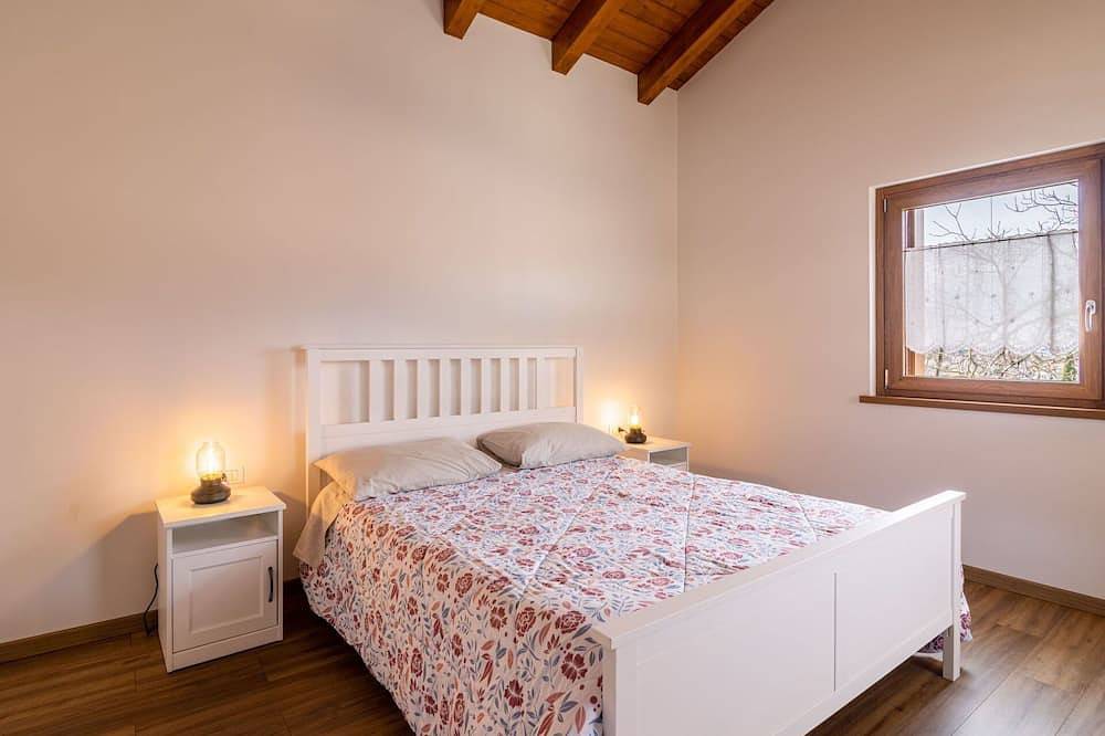 Bellissima villa indipendente per 6 persone con A/C, Wifi, Tv e terrazza in Cividale del Friuli, Provincia d'Udine