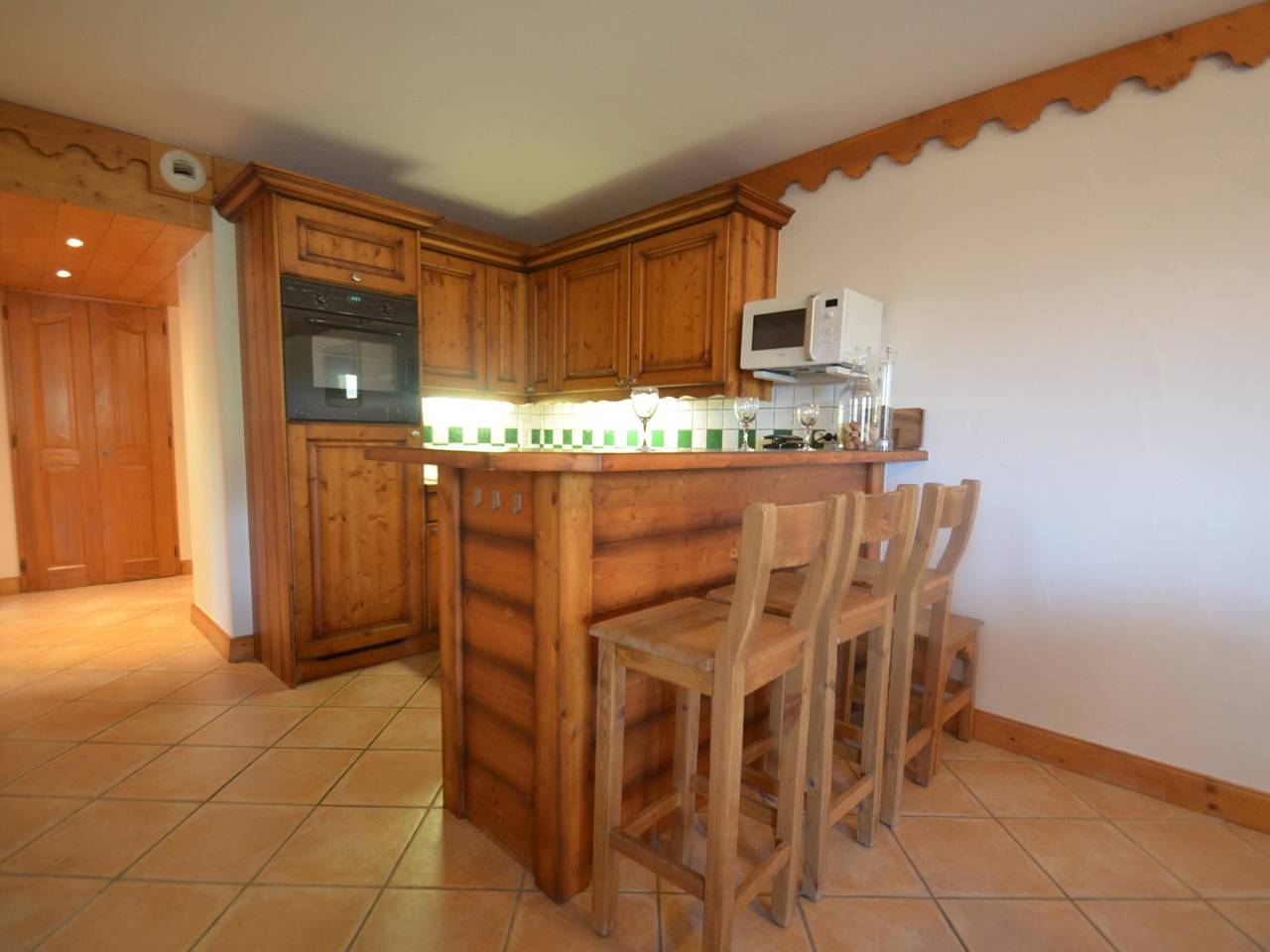 Apartamento entero, Amplio apartamento en Preyerand, 4P, vista a las montañas, 1r piso. in Les Menuires, Saint-Martin-de-Belleville