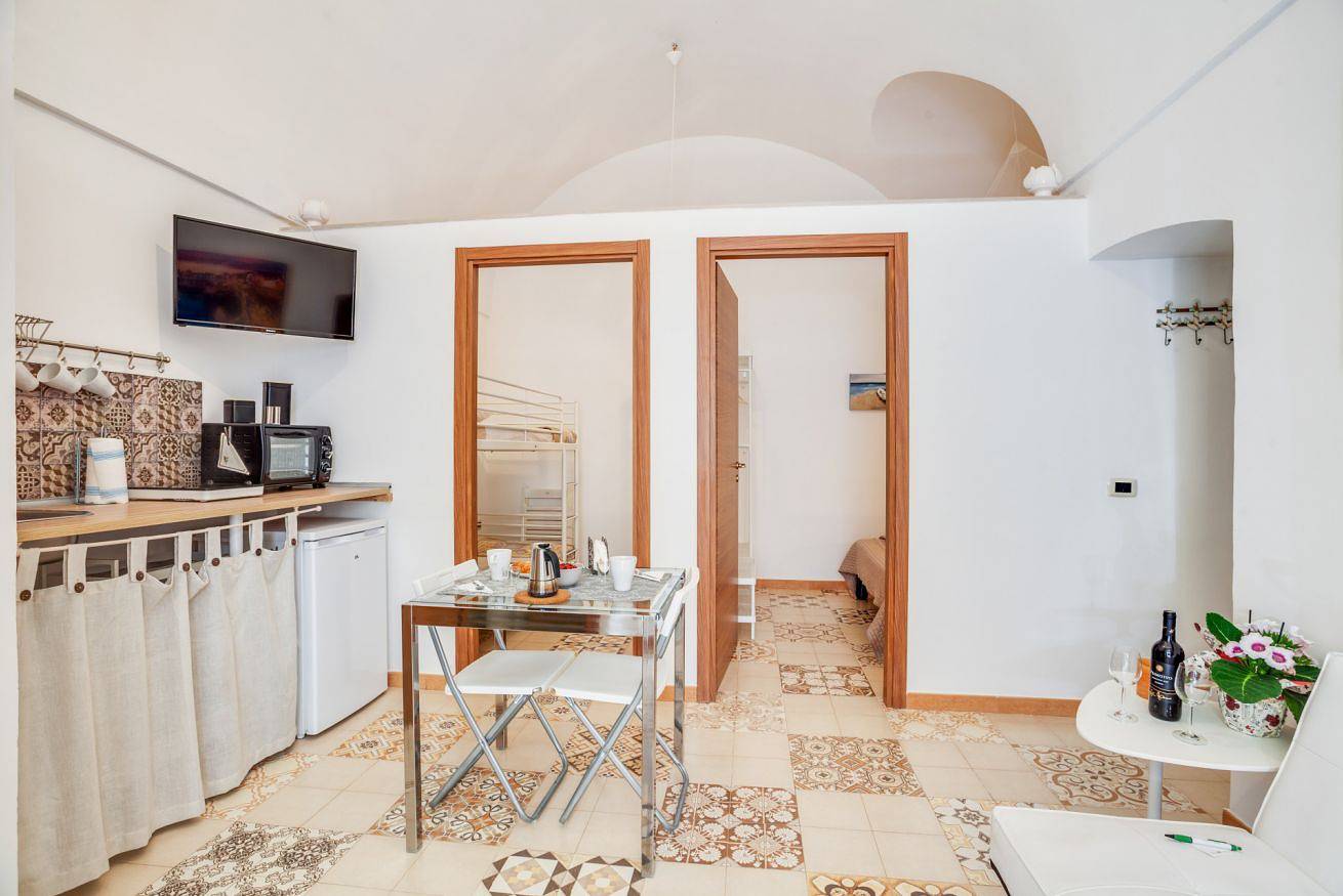 Apartamento entero, Tiny House 21 Apt x4 150m from Monachile Beach! in Polignano a Mare, Region de Bari