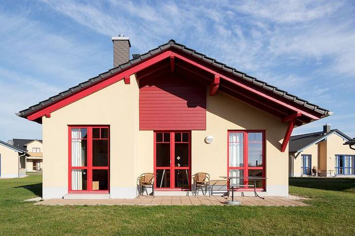 Ferienhaus für 4 Personen, mit Terrasse und Pool sowie Sauna in Sächsisches Burgen- und Heideland - 3