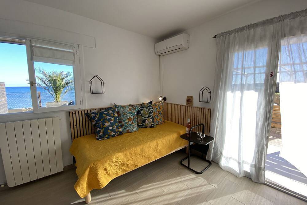 Ganze Wohnung, Studio-Ensuite mit Dusche-Meerblick in La Capte, Hyeres