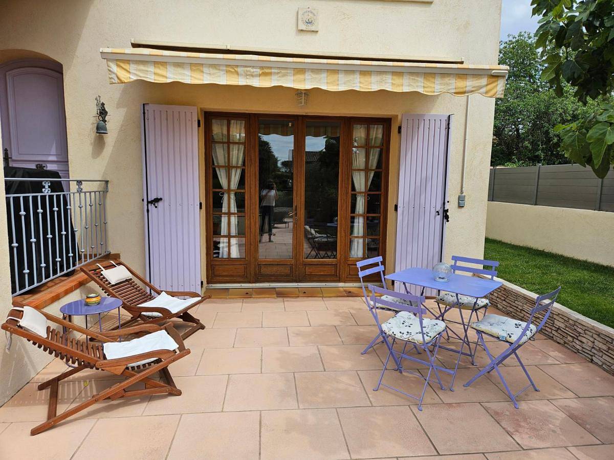 One-Bedroom House in Pélissanne, Région d'Aix-en-Provence
