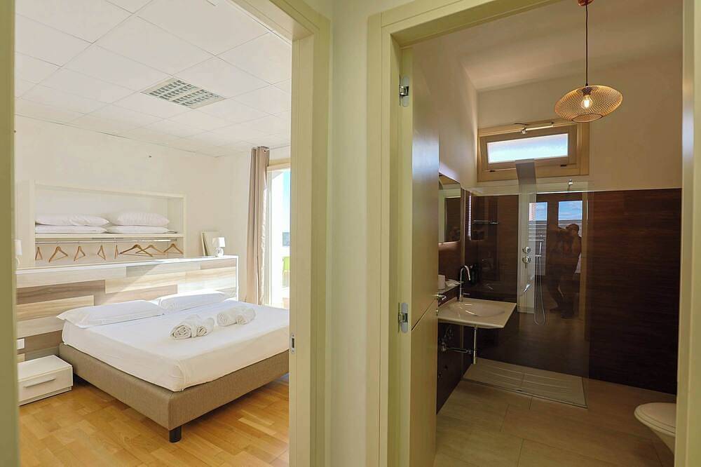 Boomerang Home 2 – Suite nel Boomerang Village Resort 4 Stelle – a soli 5 minuti da Punta Prosciutto in Manduria, Golf von Tarent