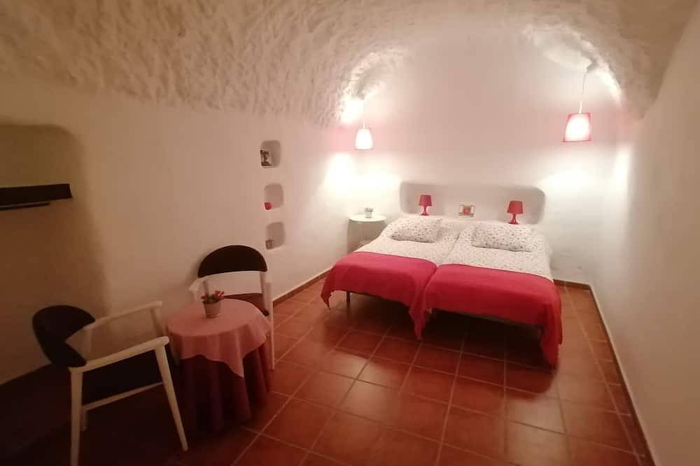 Ländliche Unterkünfte Adonia Cave I und Ii in Freila, Geoparque de Granada