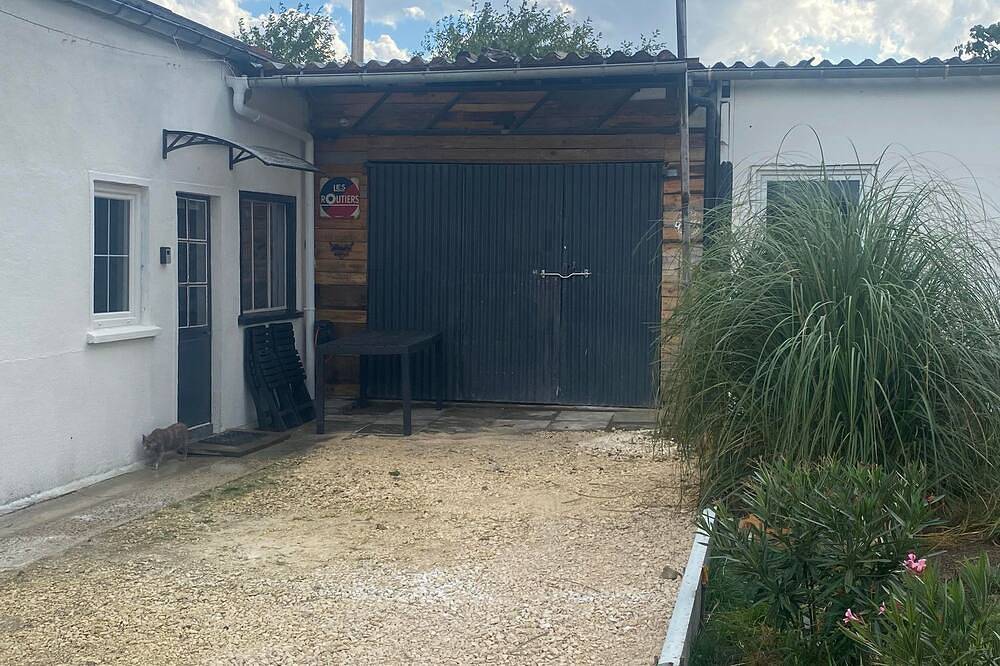 Small house in a quiet area, close to all amenities in Bourges, Bourges und Umgebung