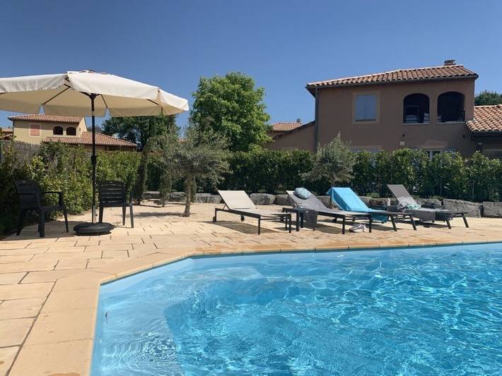 Villa pour 8 personnes, avec jardin ainsi que balcon et piscine à Vallon-Pont-d'Arc - 4